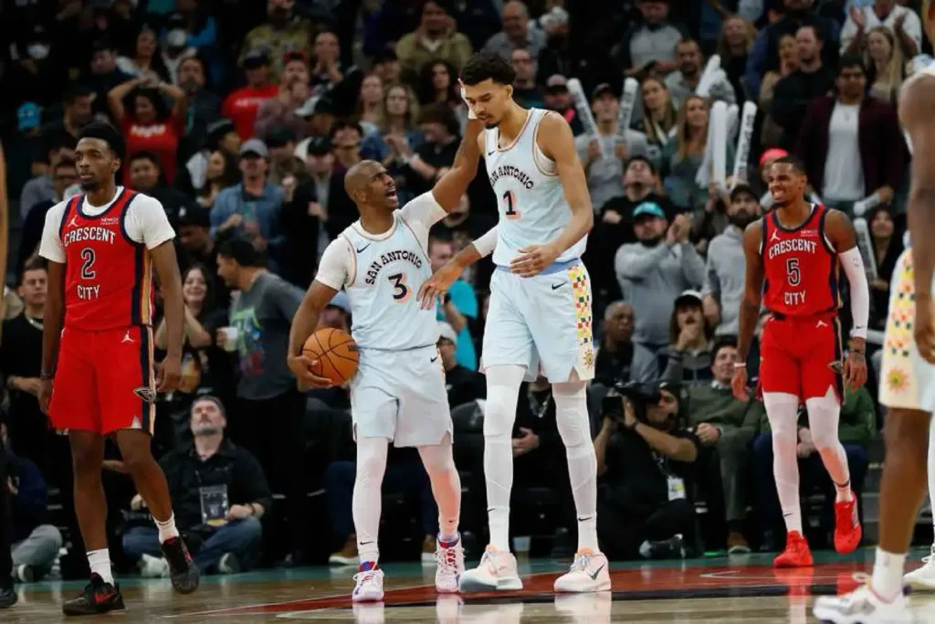 文班亞馬 球場上