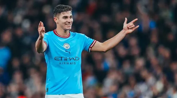 世界盃球員 阿爾瓦雷斯